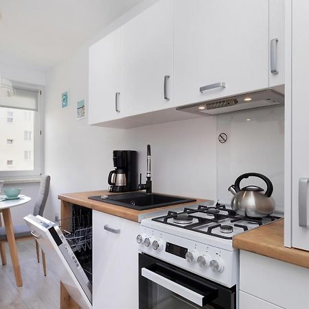 Jantar Apartamenty - City Center 7 Jagielonska Kołobrzeg Exteriör bild